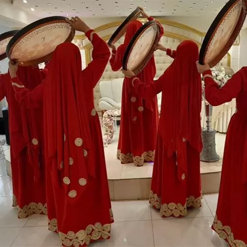 Roş Banu'nun Rasht'taki nedime ve cenaze grubu