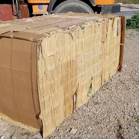 ضایعات کاغذ اداری و کارتن در آدران تهران