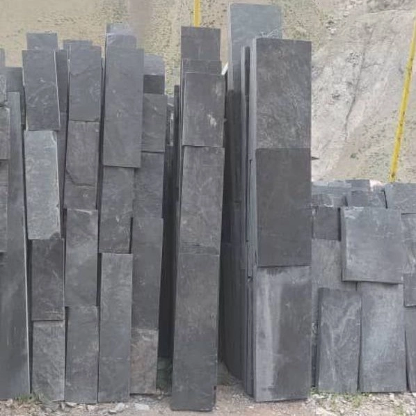 فروش لاشه سنگ و اجرای سنگ ورقه ای مصالح رجبیان در دماوند