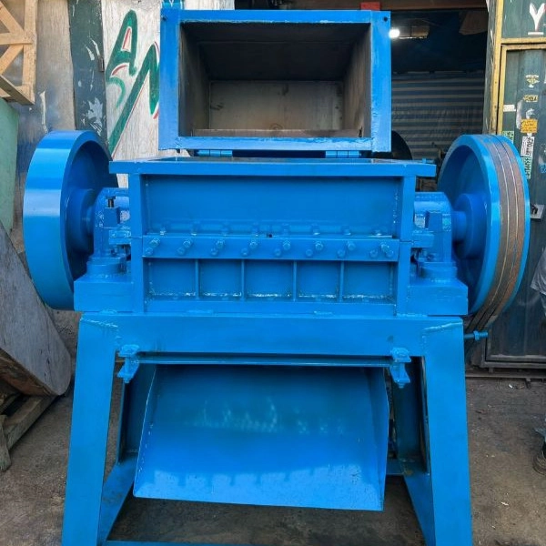 Mozaffari plastic mill production in Tehran