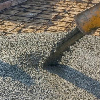 Barzegar brothers concreting in Tabriz