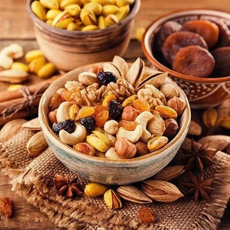 Khorasanian dried fruits and nuts, wholesale sale of dried fruits and nuts in Mashhad