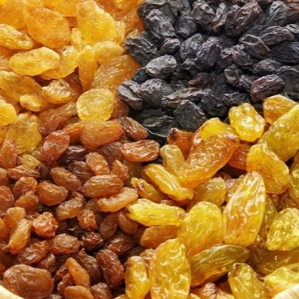 Yousefi dry fruits, wholesale of all kinds of raisins and dried fruits in Tehran