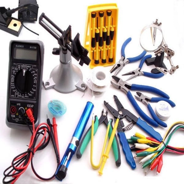 Nik Sanat, sales of electronics and industrial electricity in Lalezar, Tehran