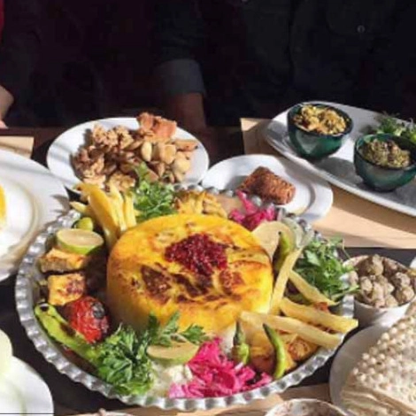 Gol Gandam restaurant and suite, suite for rent in Zarin Road, Khodabande, Zanjan