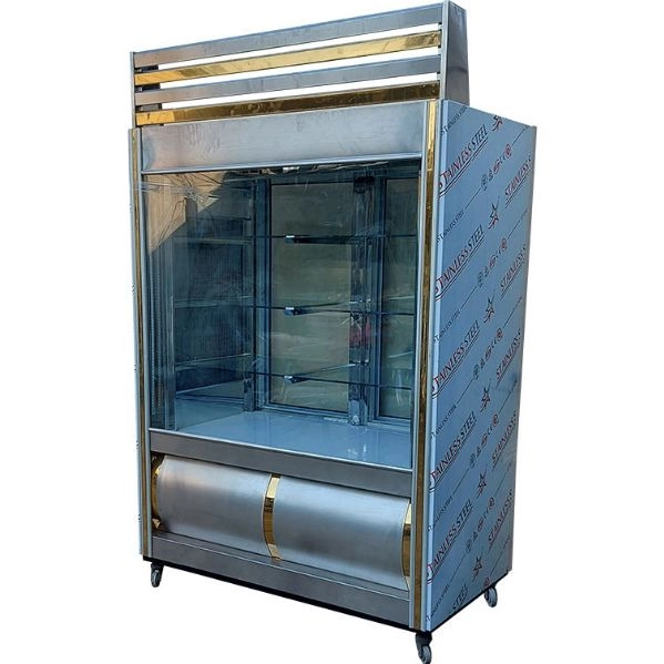 Cold blizzard, production of industrial refrigerators in the Happier Market cold store in Karaj