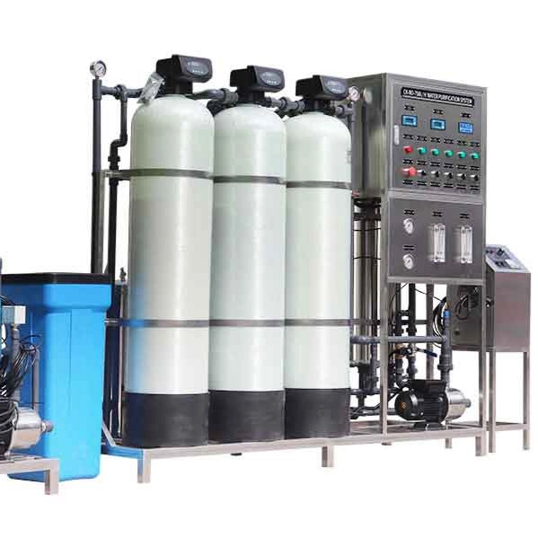 Modern water purification industries, production and distribution of all kinds of industrial filters, filter replacement in Bojnord
