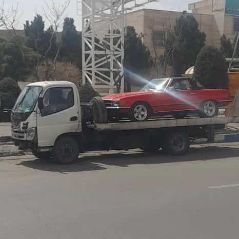 کفی خودروبر اسفندیاری خودرو سوار در جاده هراز